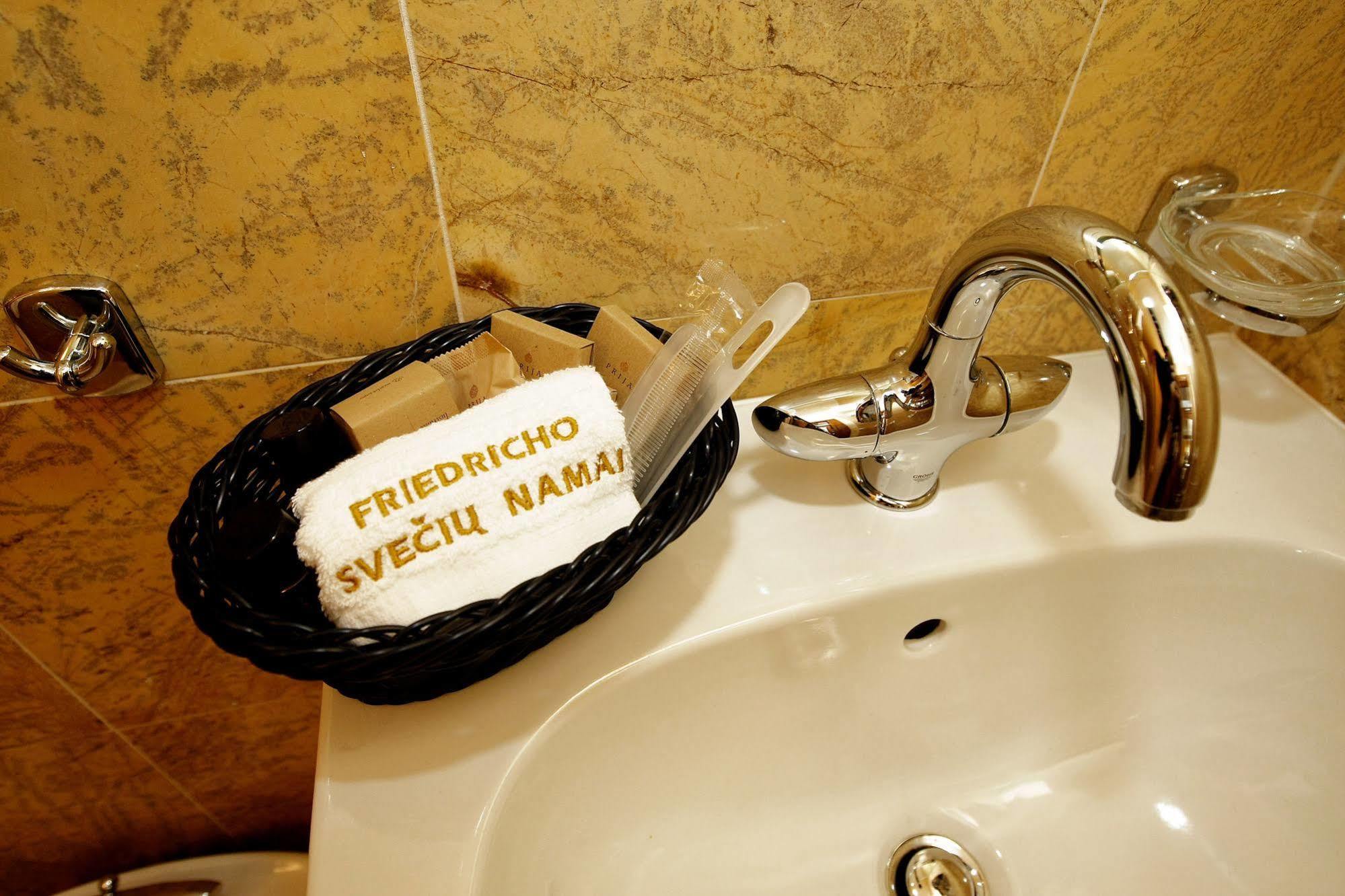 Friedricho Pasazas Otel Klaipėda Dış mekan fotoğraf